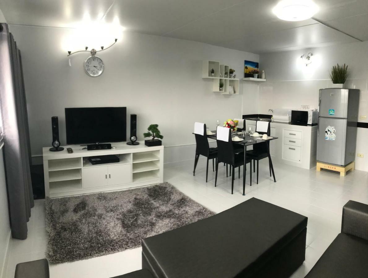 פאק קרט T11 Popula Condo By Prathomlerk מראה חיצוני תמונה